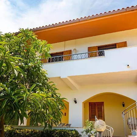 Сasa de vacaciones To Fontane Bianche